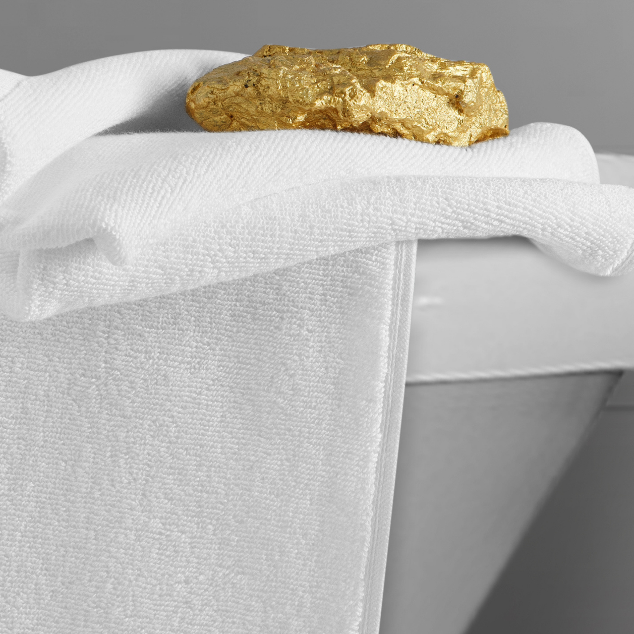 Gold Bath Towel (90 cm. X 150 cm.)